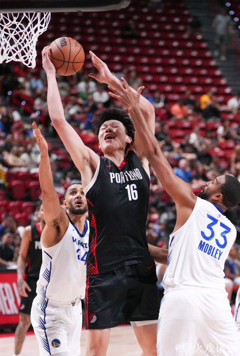 NBA夏联-中国男篮负黄蜂 杨瀚森12分7失误6犯